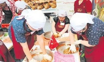 Engelli çocuklar çiğ köfte yoğurdu