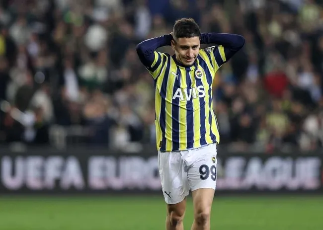 emre-mor-geri-mi-donuyor-transfer-kararini-verdi-1780138950204.jpeg
