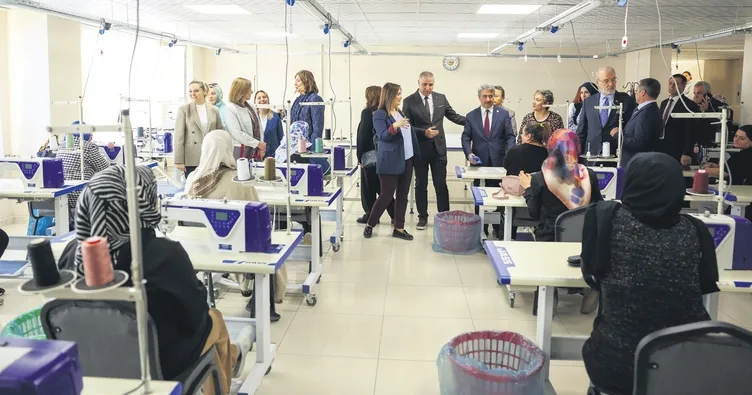 Dezavantajlı kadınları yaşama bağlayan destek