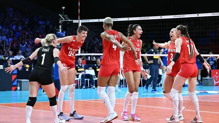 TÜRKİYE HOLLANDA voleybol maçı ne zaman, saat kaçta, hangi kanalda? Filenin Sultanları Paris 2024 maç programı