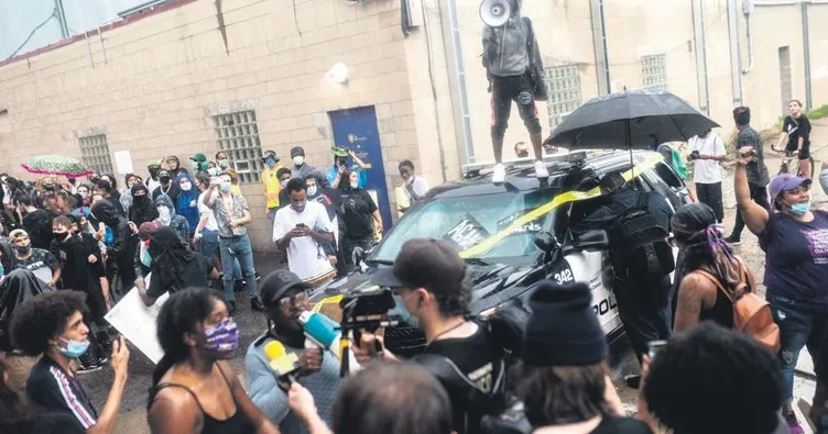 ABD’deki polis terörüne isyan