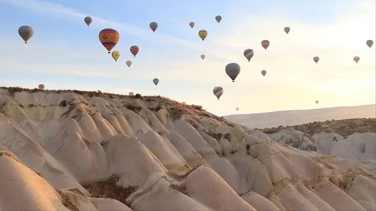 Kapadokya’da balon turu atmaya ne dersiniz?