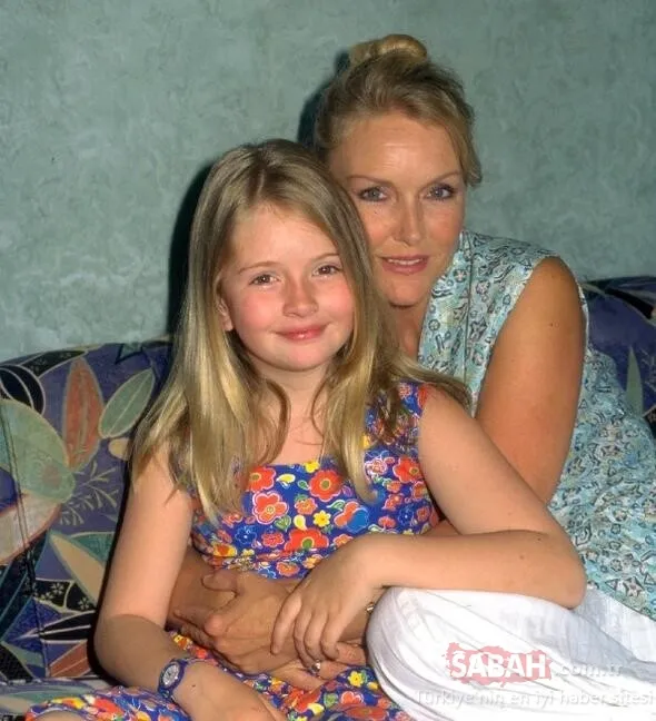 Yalı Çapkını’nın Hattuç Hala’sı bakın hangi ünlü oyuncunun annesi çıktı! İşte Şerif Sezer’in kızı...