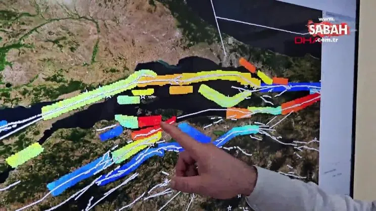 7 ve üzeri büyüklüğünde deprem üretecek gerginlikte fayları yapay zeka ile tespit ettiler | Video