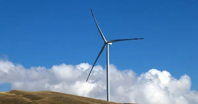 Rüzgarın enerjiye dönüştüğü İpek Geçidi’nde 20 megavatsaat elektrik üretiliyor