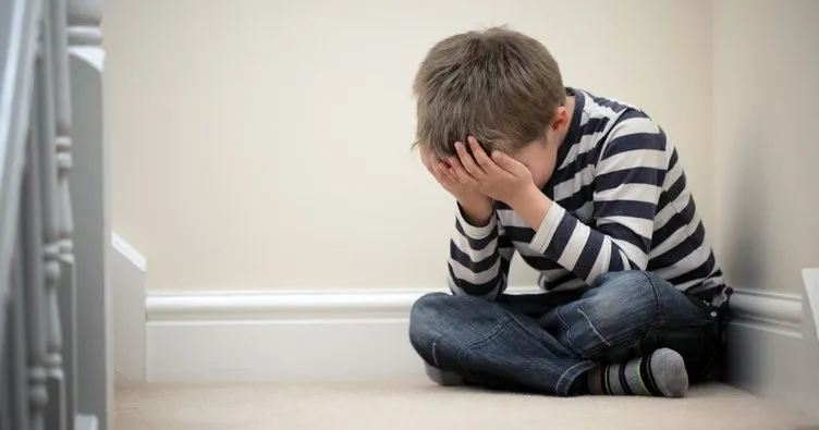 Çocuklardaki duygusal travma ergenliği geciktiriyor!