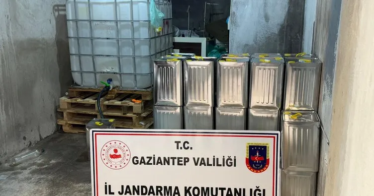 Sahteci jandarmaya yakalandı