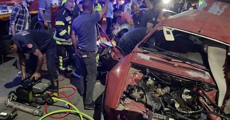 Elazığ’da feci kaza! İki otomobil çarpıştı: 6 yaralı