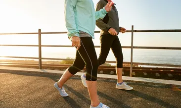 Böyle yürümek ardında ne diyabet ne depresyon bırakıyor! Tek yapmanız gereken yürürken...