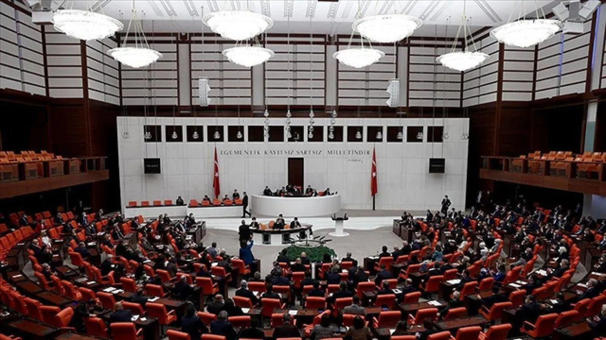 SON DAKİKA | Kıbrıs Barış Harekatı’nın 50. yıl dönümüne ilişkin Meclis Başkanlığı tezkeresi kabul edildi