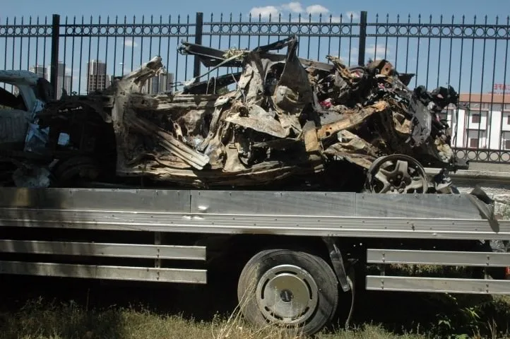 FETÖ'cü hainler 15 Temmuz gecesi polis araçlarını bu hale getirdi