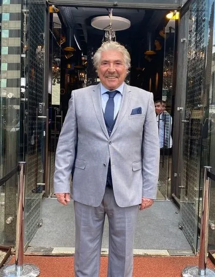 Kibar Feyzo’nun Zülfo’su Erdal Özyağcılar’ın eşi bakın kim çıktı! O da çok ünlü!