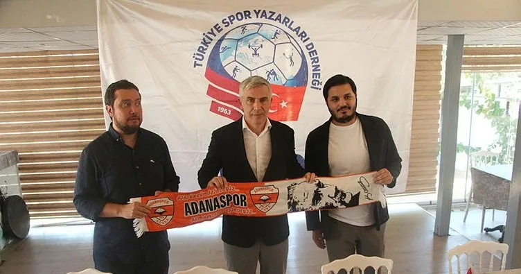 Adanaspor, teknik direktör Önder Karaveli ile yollarını ayırdı