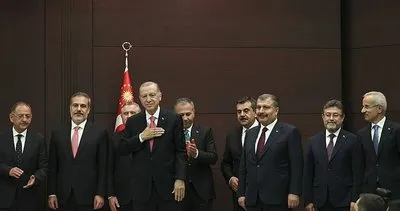 YENİ KABİNE LİSTESİ 2023  || Cumhurbaşkanı Erdoğan Bakanlar Kurulu’nu açıkladı, devir teslim törenleri yapıldı! Yeni Kabinede kimler var? İşte yeni Bakanların isim listesi