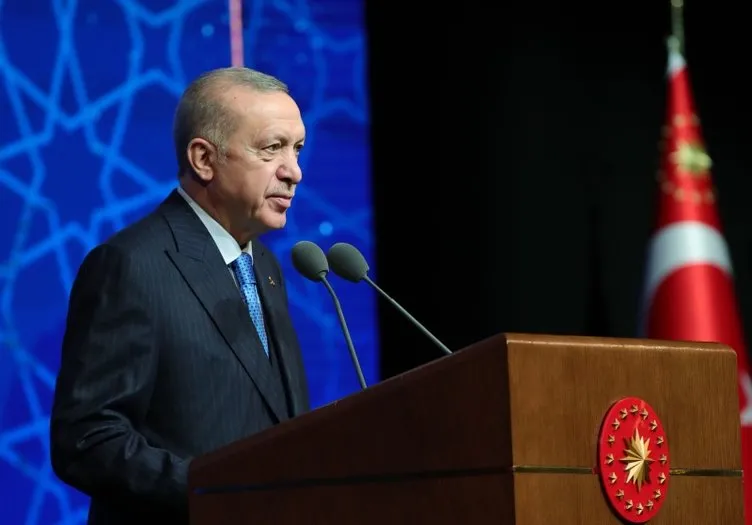 SON DAKİKA: Başkan Erdoğan'dan Rusya Ukrayna krizi açıklaması: Herkes sadece laf yapıyor NATO ne yapacaksa yapmalıdır!