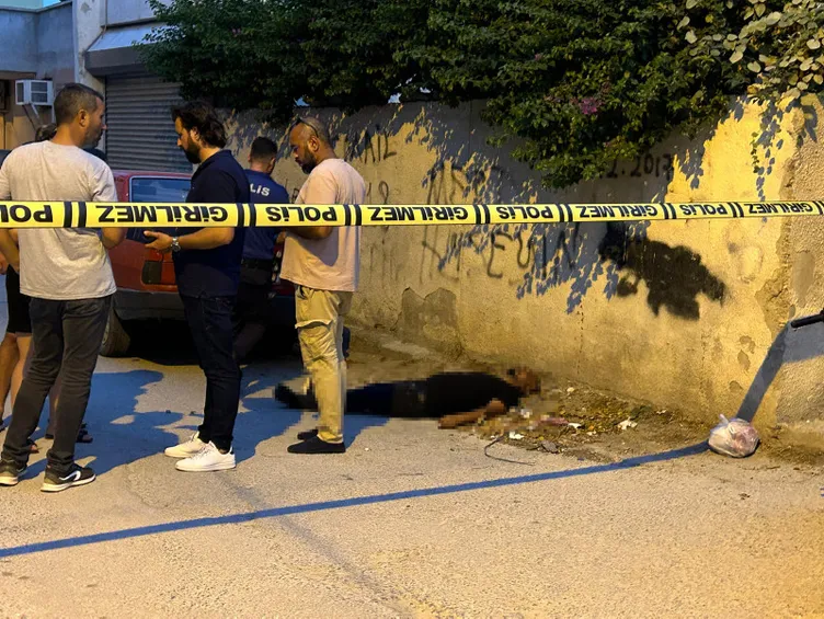 Mersin Tarsus’ta vahşet: Tartıştığı kadını sokak ortasında vurup intihar etti!