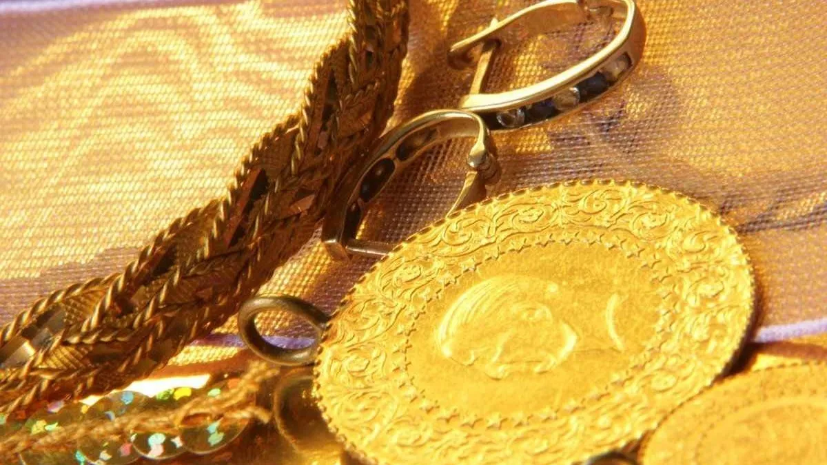 ALTIN FİYATLARI CANLI TAKİP EKRANI: 12 Kasım bugün gram, çeyrek, yarım, tam, ons, cumhuriyet altın ne kadar, kaç TL? – Galeri ALTIN FİYATLARI CANLI TAKİP EKRANI: 12 Kasım bugün gram, çeyrek, yarım, tam, ons, cumhuriyet altın ne kadar, kaç TL? – Galeri