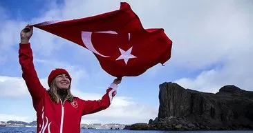 Türk ekibi, Antarktika Bilim Seferi’nden döndü