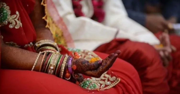 Hindistan’da genç çift kast dışı evlilik yaptıkları gerekçesiyle taşlanarak öldürüldü