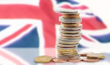 İngiliz ekonomisi yüzde 60 riskle resesyona girebilir