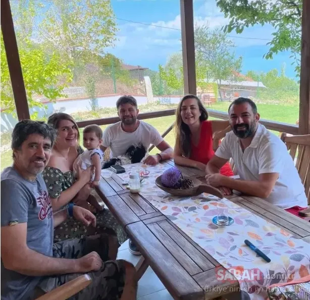 Burcu Kara’dan radikal karar! Yıkılmak üzere olan köy evini yaptırdı görenler bayıldı!