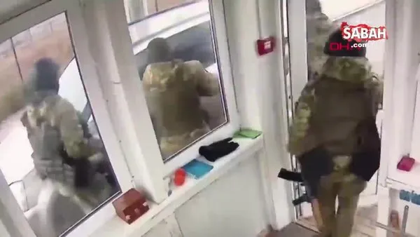Ukrayna’da Kırım'a kaçak girmeye çalışan sürücüye sert müdahale | Video