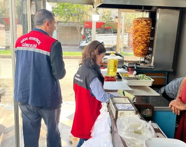 sanliurfada-doner-isletmeleri-denetlendi-1744294852056.jpg