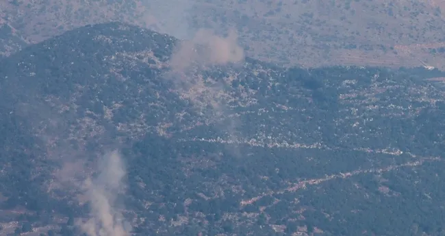 Hizbullah, İsrail’e ait 4 askeri noktaya saldırı düzenledi Hizbullah, İsrail’e ait 4 askeri noktaya saldırı düzenledi