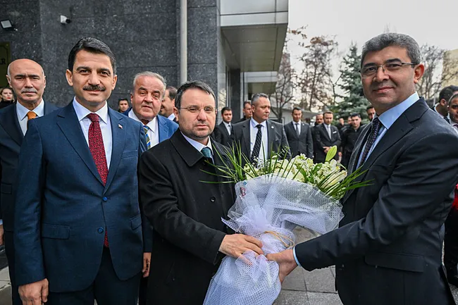 adalet-bakani-gurlek-yargi-sureclerinin-daha-kisa-surede-sonuclanmasi-icin-katki-saglayacagiz-1770896576719.jpg Adalet Bakanı Gürlek: Yargı süreçlerinin daha kısa sürede sonuçlanması için katkı sağlayacağız