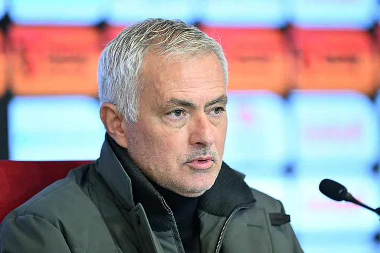 Jose Mourinho için bomba iddia! Dev teklife ret yanıtı...