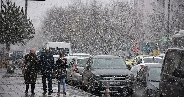 SON DAKİKA: İstanbul’a kar yağacak mı? Hava Durumu Tahmin Uzmanı Dr. Levent Yalçın’dan önemli tarih detayı