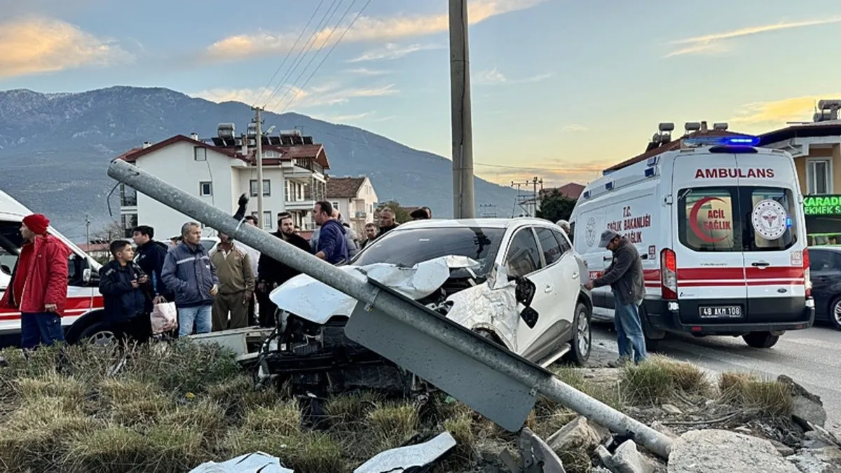 Kazanın adresi Fethiye: 2’si çocuk, 6 yaralı! Kazanın adresi Fethiye: 2’si çocuk, 6 yaralı!