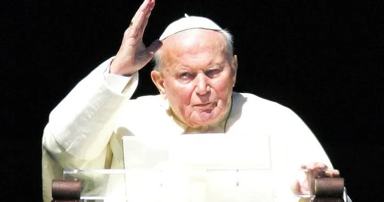 Papa II. John Paul’ün kutsal emanetleri çalındı
