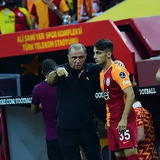 Fatih Hoca gençlere güven veriyor