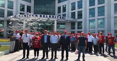 Sarıyer Belediye işçileri greve çıktı