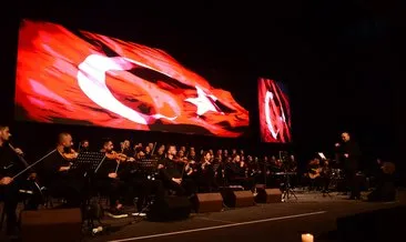 Antakya Medeniyetler Korosu deprem sonrası ilk konseri Adana’da verdi! Seyirciler gözyaşlarına hakim olamadılar