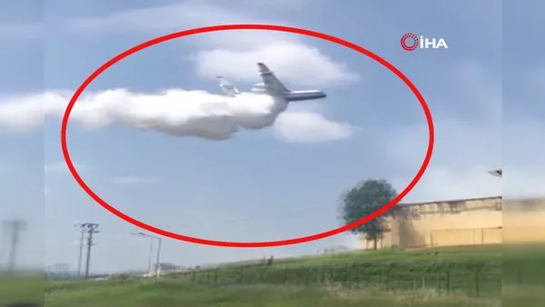 Sakarya'daki patlamaya yangın söndürme uçağının müdahale anı kamerada | Video