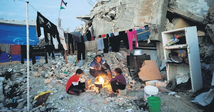 Gazze’de çocuklar hala yokluk içinde