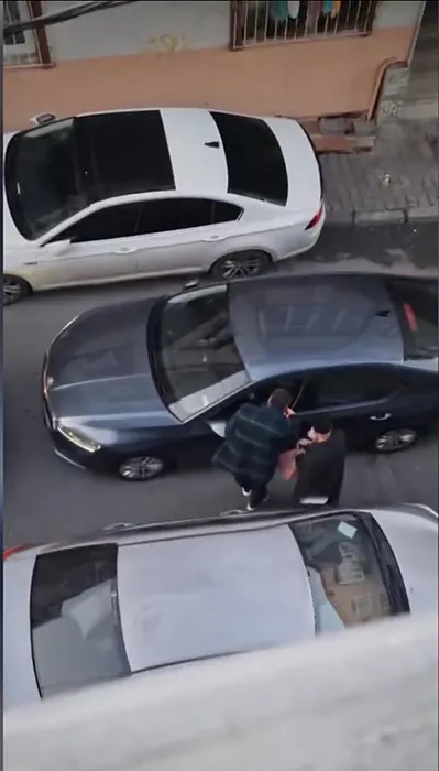 Bağcılar’da ters yöne girdi ’polisim’ diyerek tehdit etti