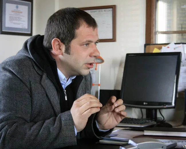 chpli-milletvekili-chpli-eski-ilce-baskanini-hapse-attirdi-1665691468543.jpeg