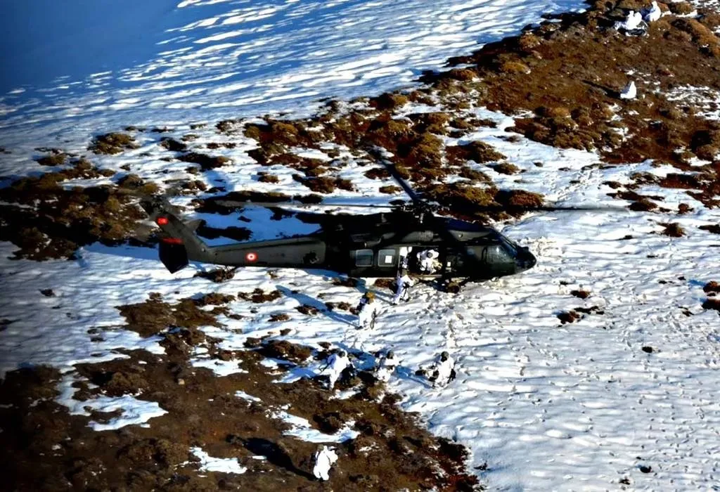 Asker Lice ve Genç'teki delikleri tek tek temizledi