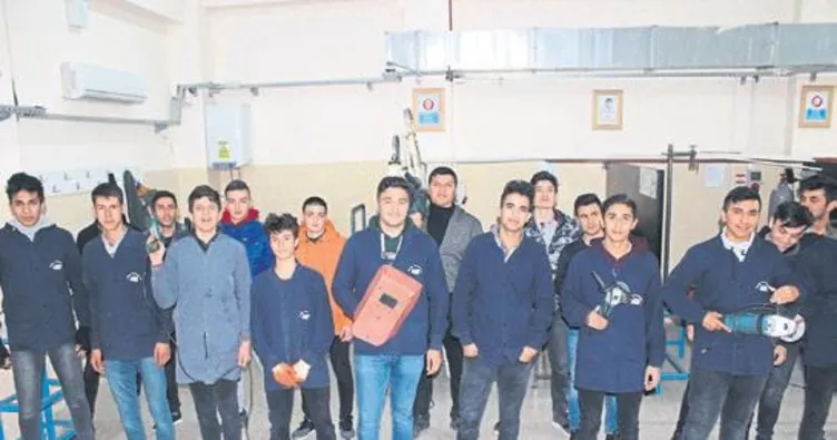 Fabrika gibi okullar