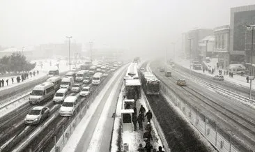 Meteoroloji tarih vererek uyardı! İstanbul’a yeniden kar geliyor
