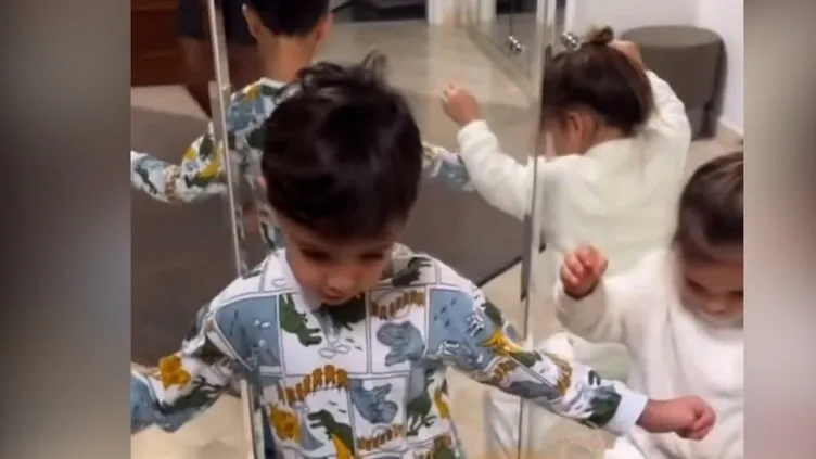 Ünlü şarkıcıdan oyun havası şovu! Alişan ve çocuklarının eğlenceli dakikaları dikkat çekti!