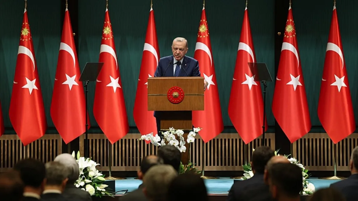 SON DAKİKA: Başkan Erdoğan'dan öğretmenlere atama müjdesi! Yarın branş dağılımı yapılacak