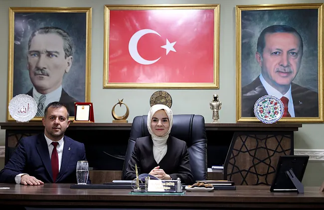 bakan-goktas-turkiye-yuzyilini-daha-saglam-bicimde-tahkim-ettigimiz-bir-donem-olarak-insa-ediyoruz-1778866982009.jpeg Bakan Göktaş: “Türkiye Yüzyılı’nı daha sağlam biçimde tahkim ettiğimiz bir dönem olarak inşa ediyoruz”