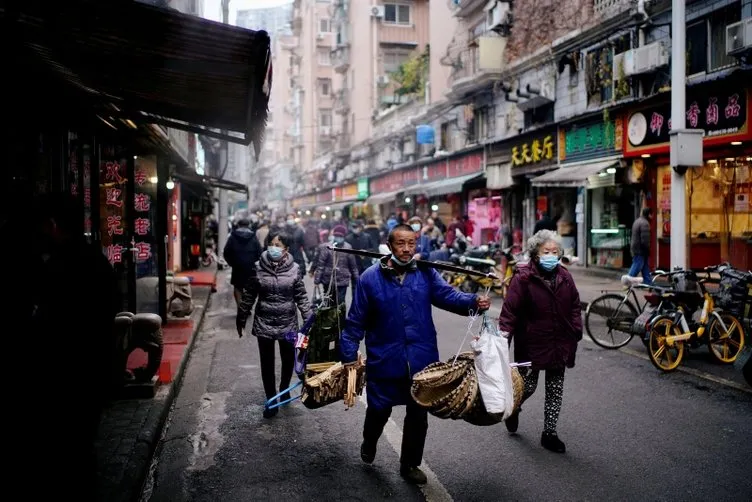 Koronavirüs oradan tüm dünyaya yayıldı! Vuhan'daki pazarda yiyecekler yeniden satışa çıktı