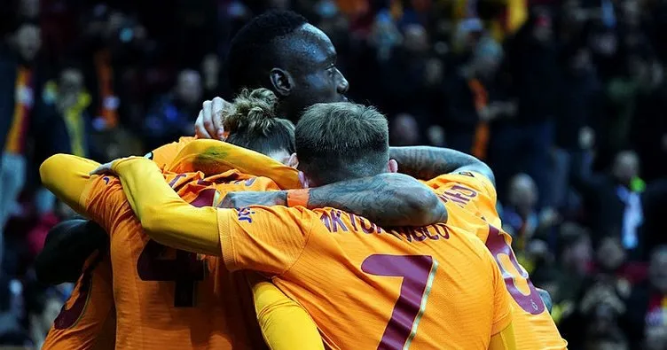 Galatasaray liderlik için Lazio karşısında!