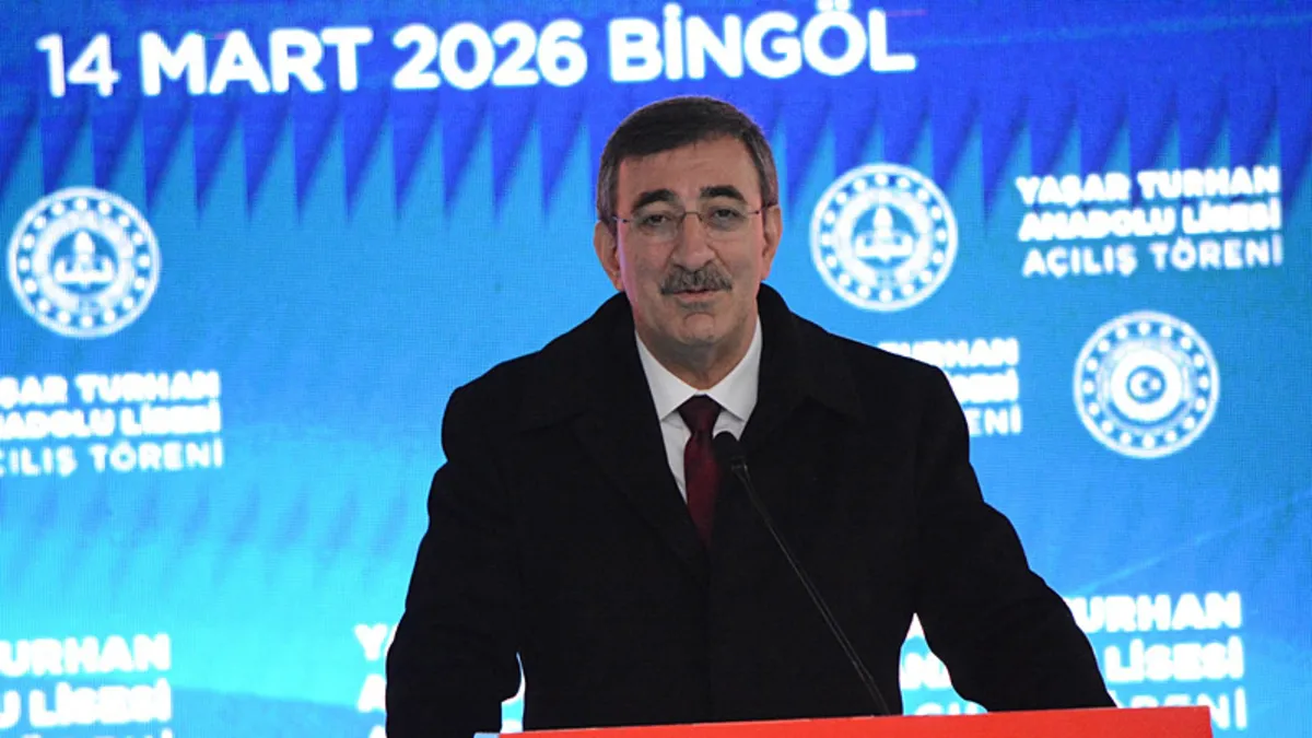 Cevdet Yılmaz: “Türkiye eğitimde mükemmel bir altyapı oluşturdu” Cevdet Yılmaz: “Türkiye eğitimde mükemmel bir altyapı oluşturdu”