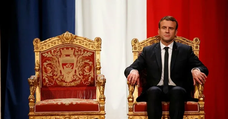 Fransa’nın yeni cumhurbaşkanı Macron göreve başladı